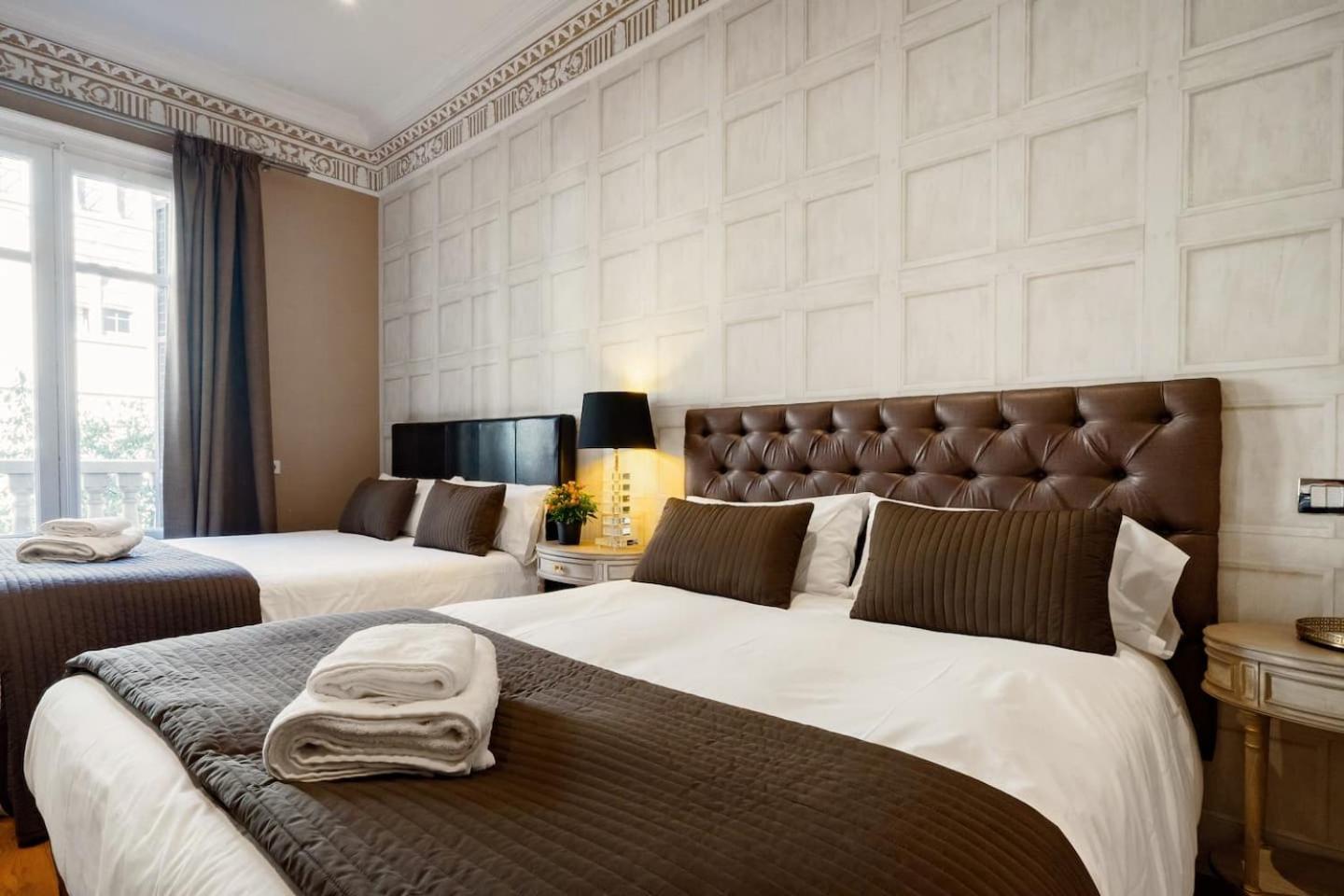 Hohomes - Luxury Palacete Barcelona Bagian luar foto